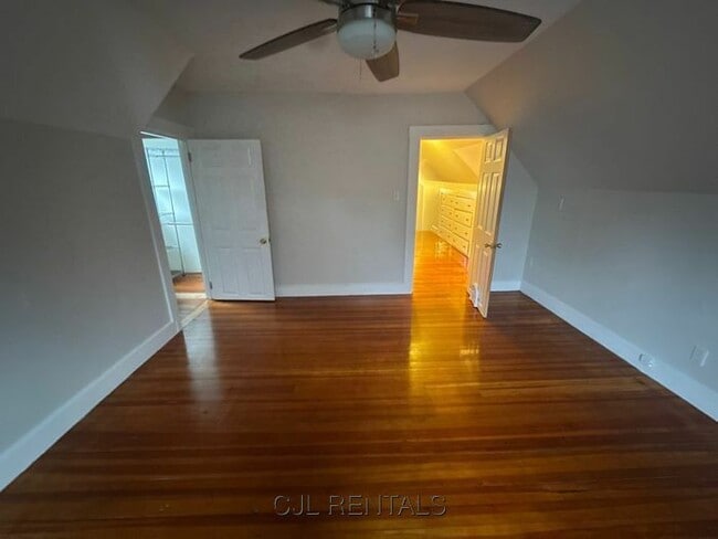 Building Photo - 145 Albion St