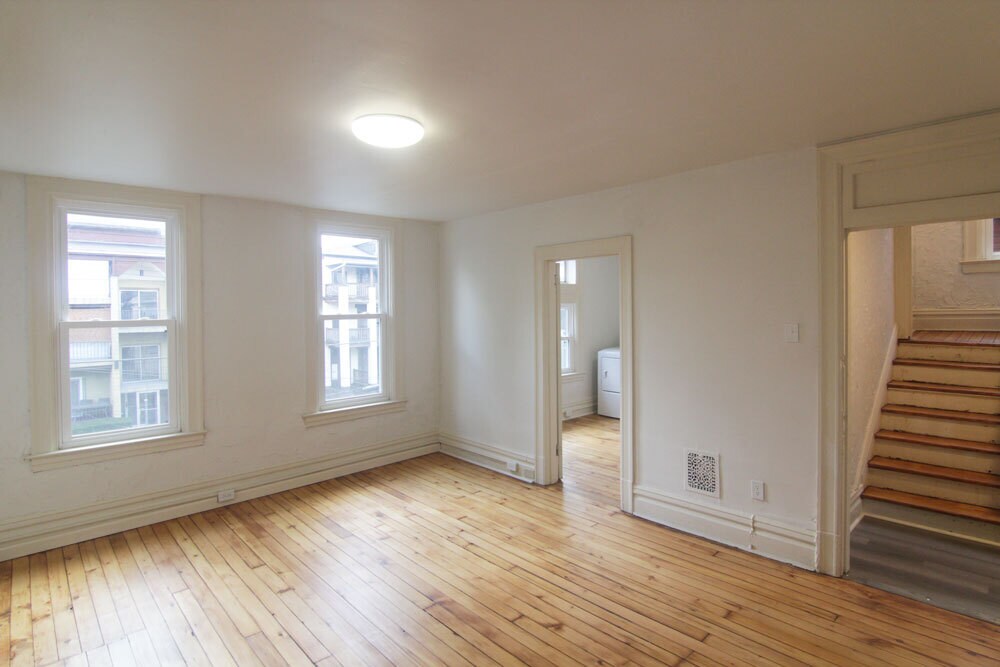 Building Photo - 315 South Ave