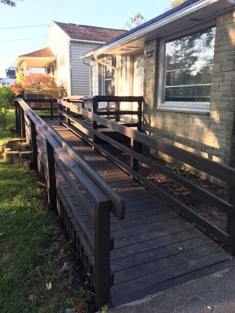 Building Photo - Remodeled 3 Bed 1 Bath Eastwood Cape