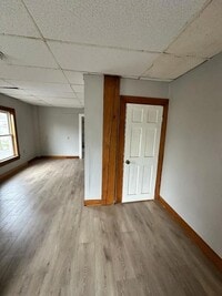 Building Photo - 105 South St