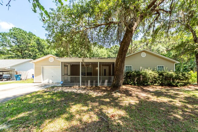 Building Photo - 3347 Walter Dr