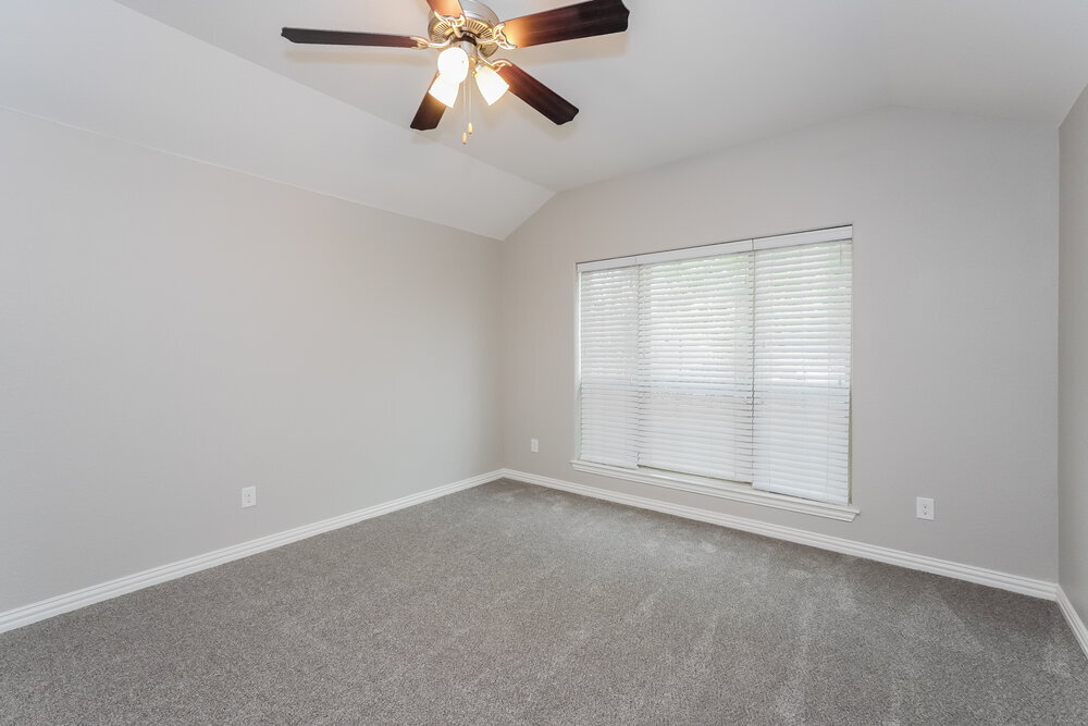Building Photo - 7653 Rainbow Creek Dr