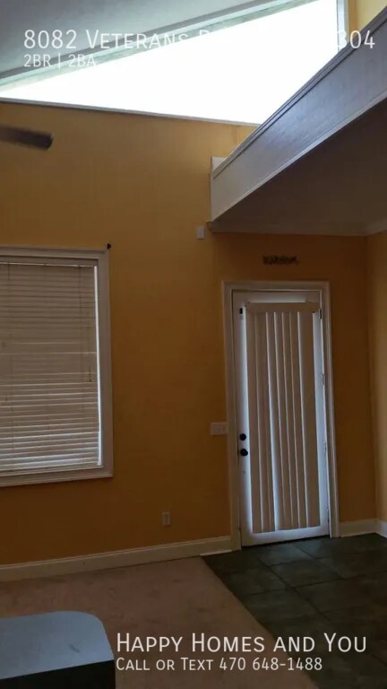Building Photo - 8082 Veterans Pkwy