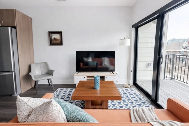 Building Photo - 4625 Capitol Ave