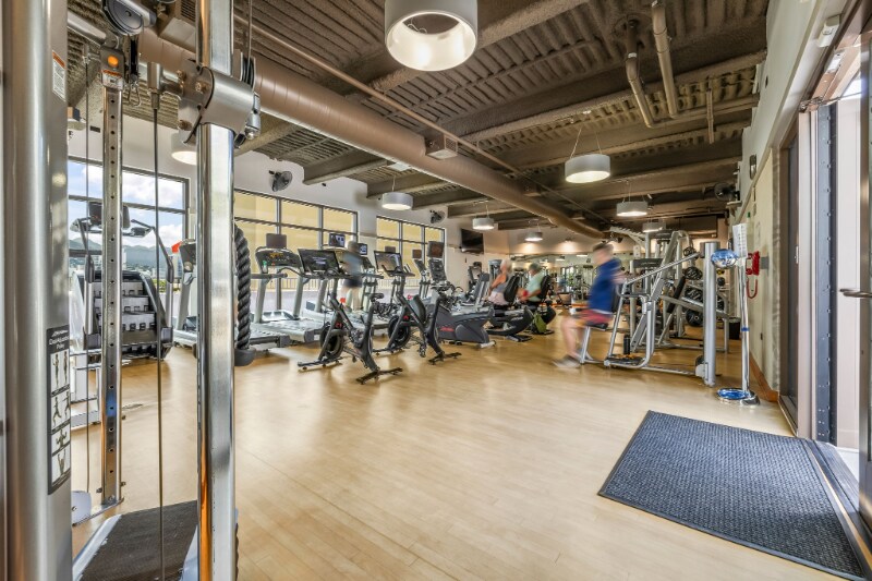 Building Photo - 1009 Kapiolani Blvd