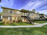 Building Photo - 4344 Langley Ave