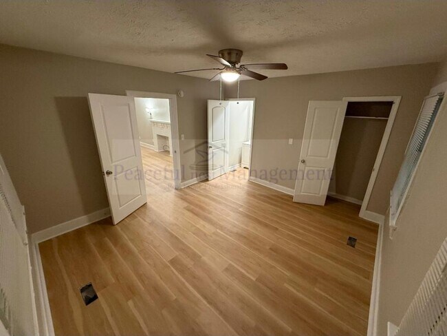 Building Photo - 5431 Buena Vista Rd
