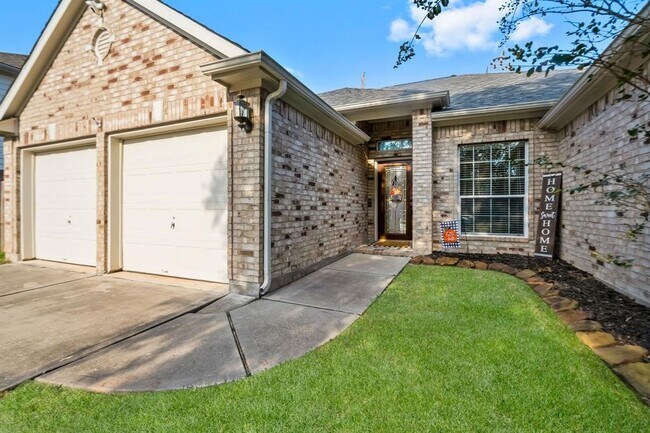 Building Photo - 25910 Oakridge Forest Ln