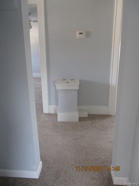 Building Photo - 160 Roehrig St