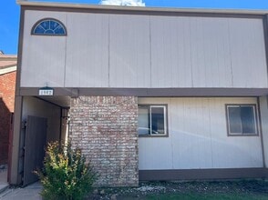 Building Photo - 1902 Three Stars Rd