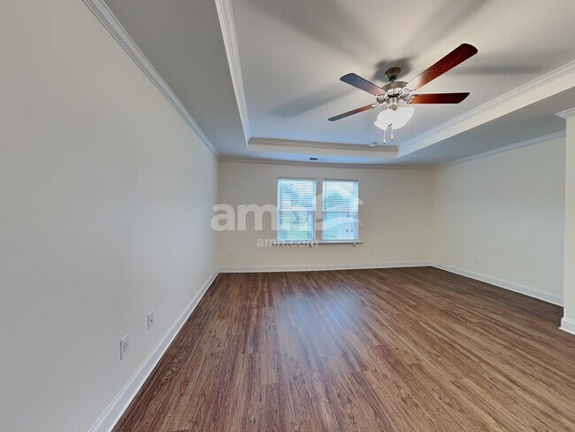 Building Photo - 203 Gregory Dr