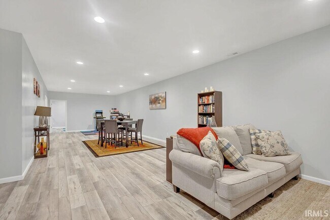 Building Photo - 4322 Centennial Dr