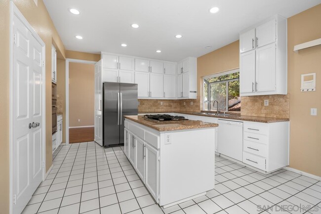 Building Photo - 4626 Tarantella Ln