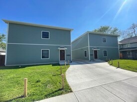 Building Photo - 1909 Greenbush St