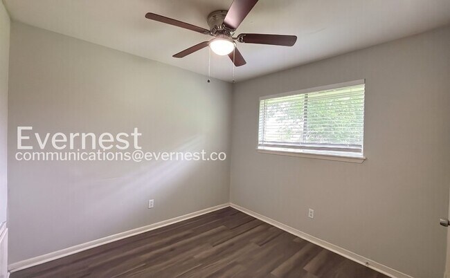 Building Photo - 12318 Astoria Blvd