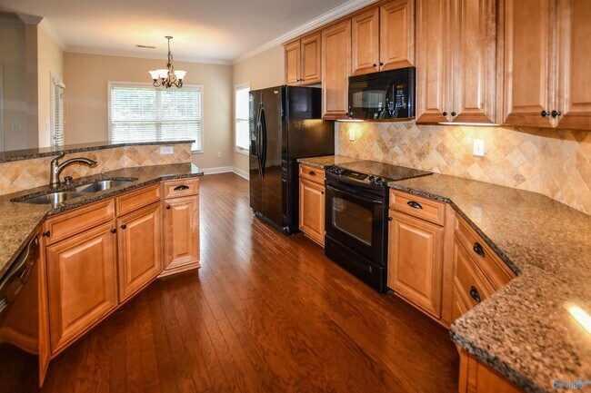 Building Photo - 115 Sage Willow Dr SW