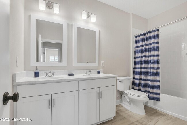 Building Photo - 158 Liberty Bell Rd