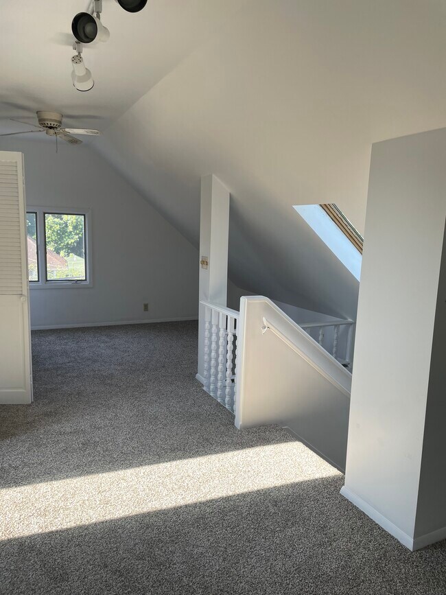 Building Photo - 204 Point Pleasant Rd