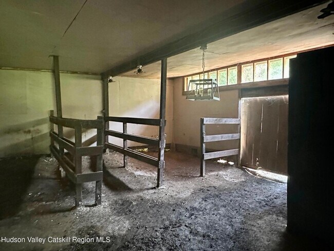 Building Photo - 5153 NY-9G