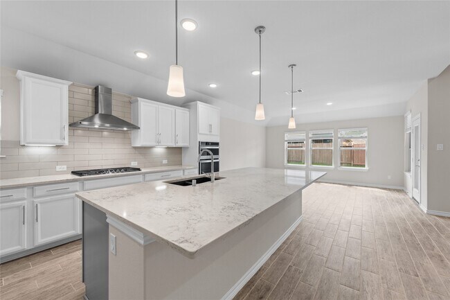 Building Photo - 25119 Sundance Park Ln