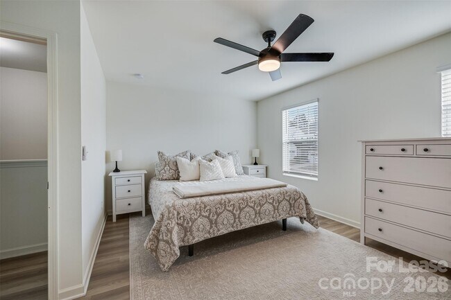 Building Photo - 12017 Basking Dr