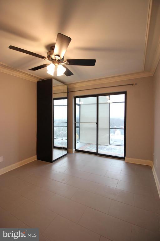 Building Photo - 3217 Wisconsin Ave