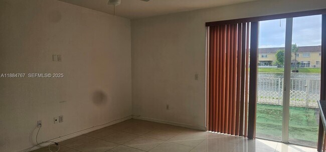 Building Photo - 7107 SW 165th Ave