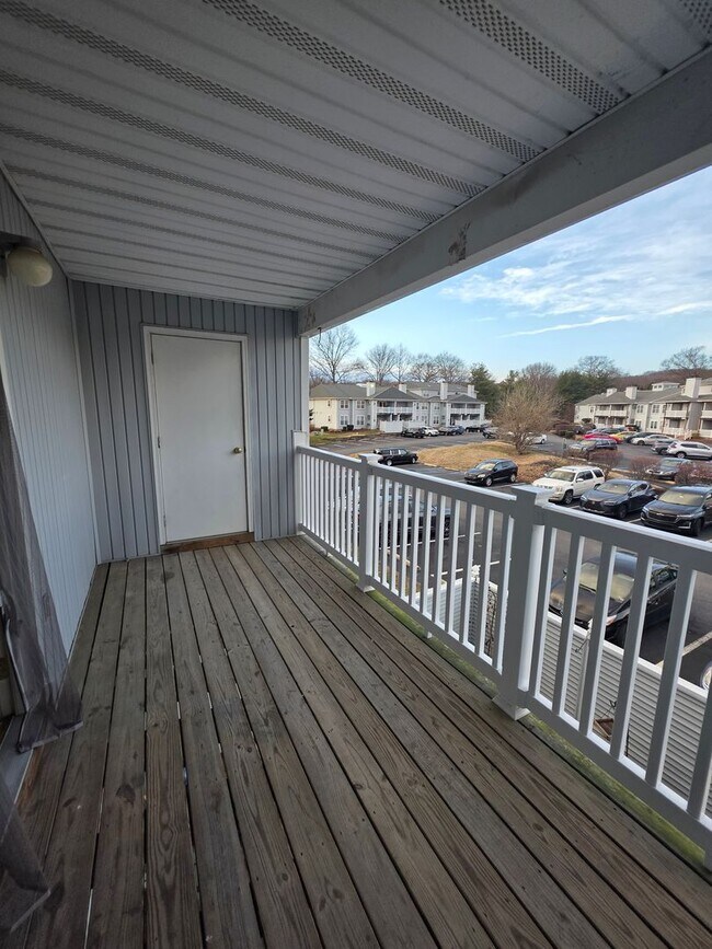 Building Photo - Waters Edge Condos