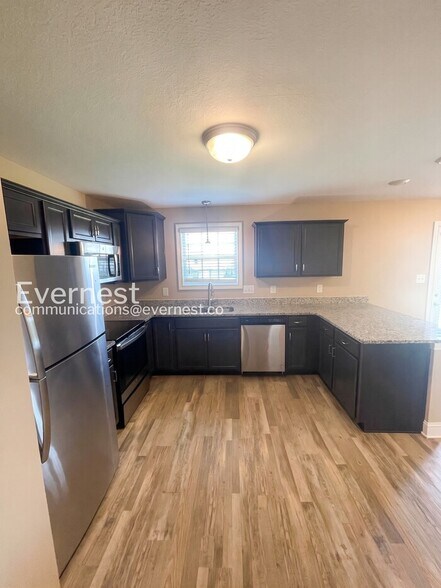 Building Photo - 311 Dugger Dr