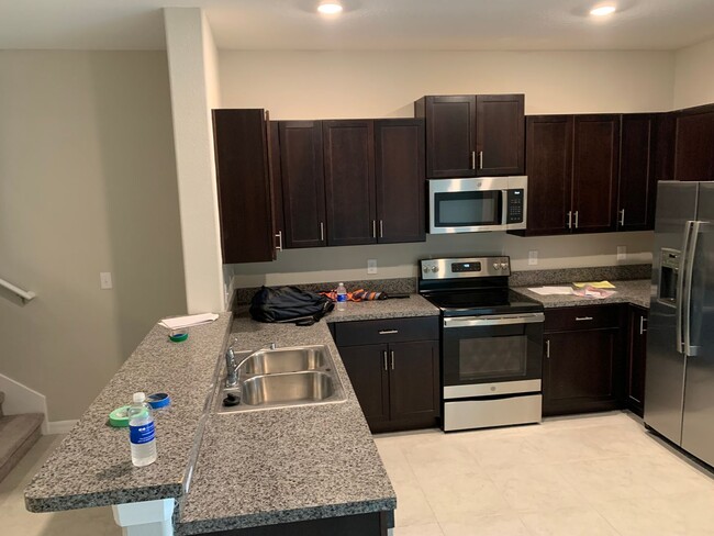 Building Photo - 4461 Globe Thistle Dr