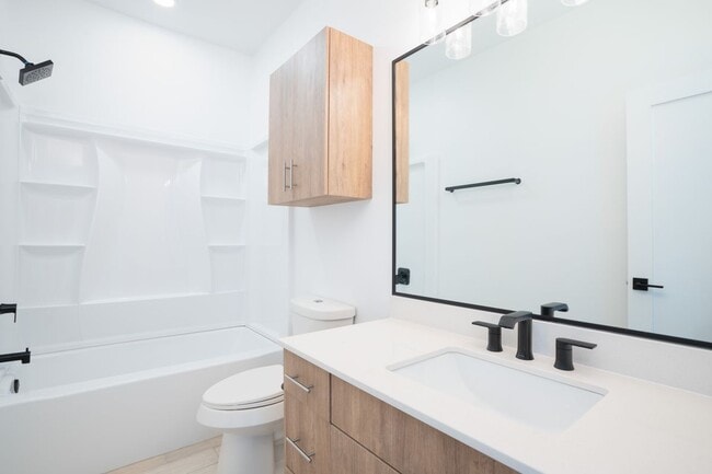 Building Photo - 3548 Hidalgo Cir