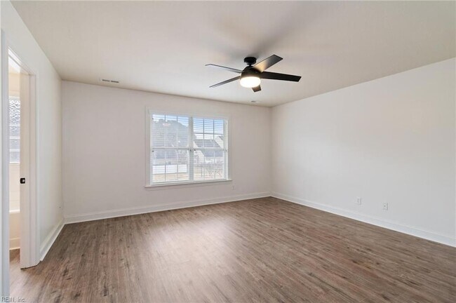 Building Photo - 112 Mount Vernon Ct