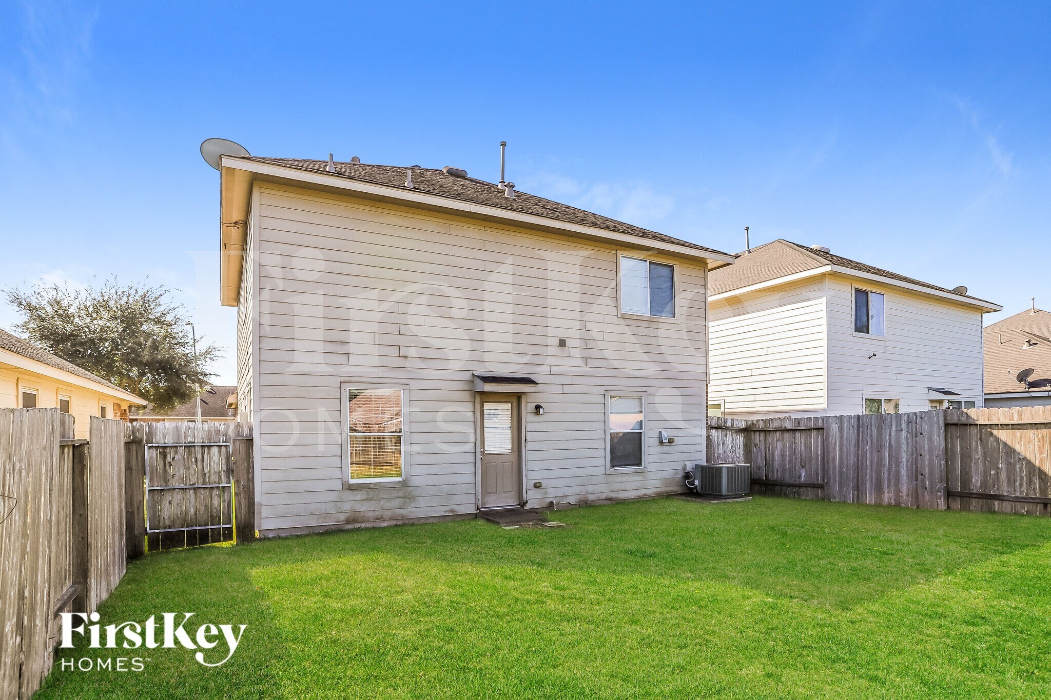 Building Photo - 2110 Nichole Woods Dr