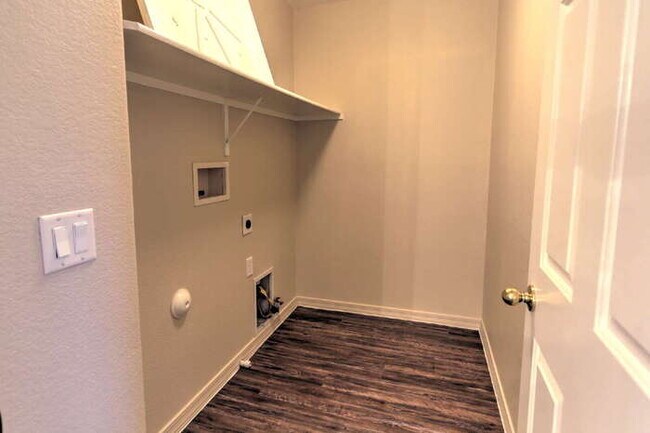 Building Photo - Rancho Sahuarita....$800.00 OFF FIRST FULL MONTH'S RENT!!!