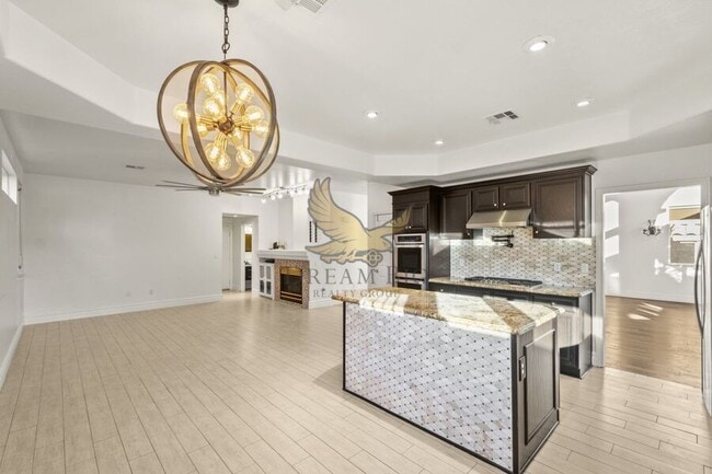 Building Photo - 9513 Cloudcroft Ave