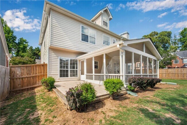 Building Photo - 1610 Elgaen Pl Dr