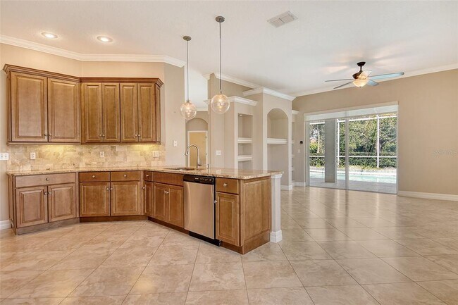 Building Photo - 5001 Sturbridge Ct