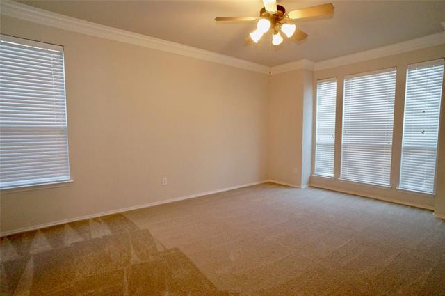 Building Photo - 9304 Clearview Dr