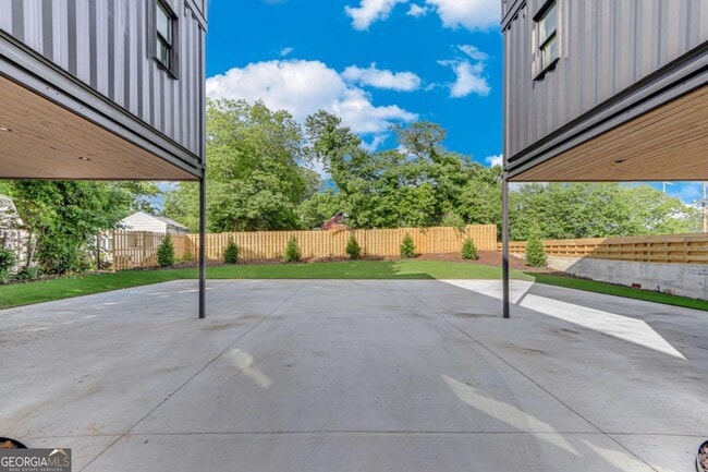 Building Photo - 775 Bradford St NW