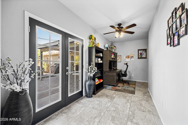 Building Photo - 6634 N 176th Ave