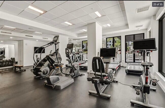 Building Photo - 1111 Central Ave