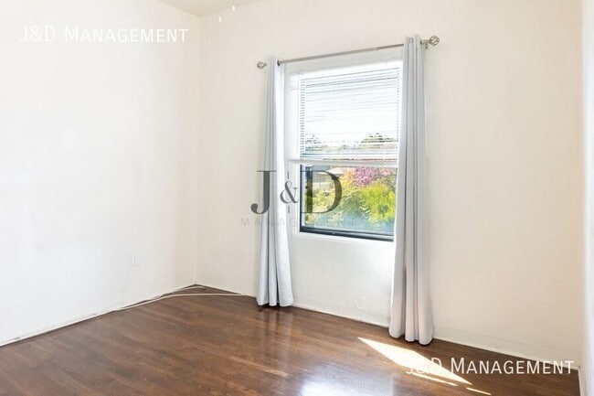 Building Photo - 2828 30th St