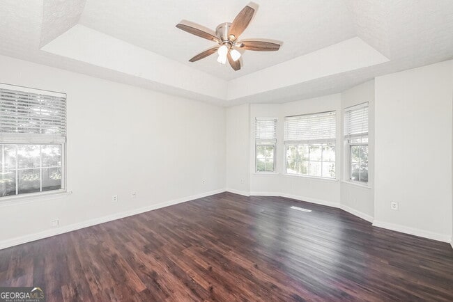 Building Photo - 3905 Saddlecreek Dr