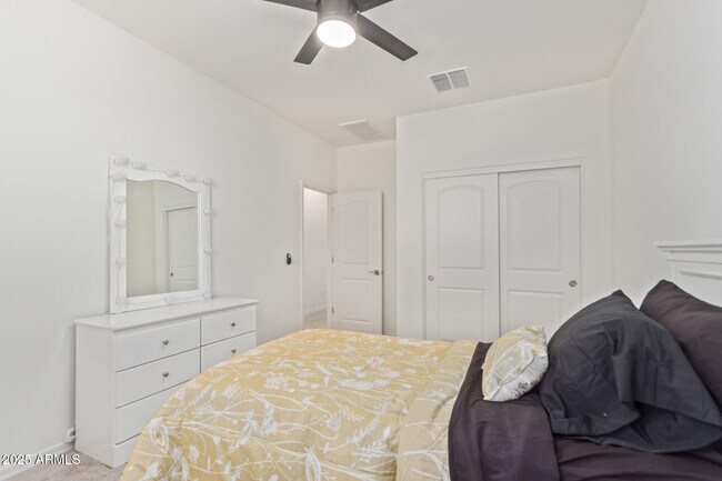 Building Photo - 3332 N 198th Ln