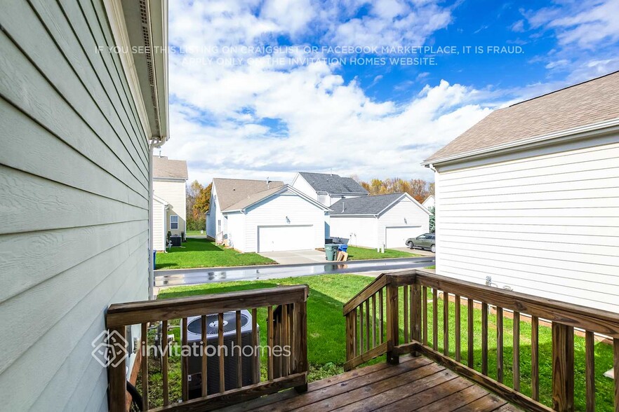 Building Photo - 6417 Hove Rd