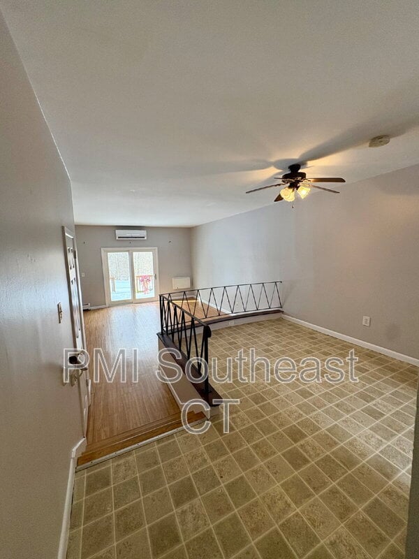 Building Photo - 127 Woodland Dr