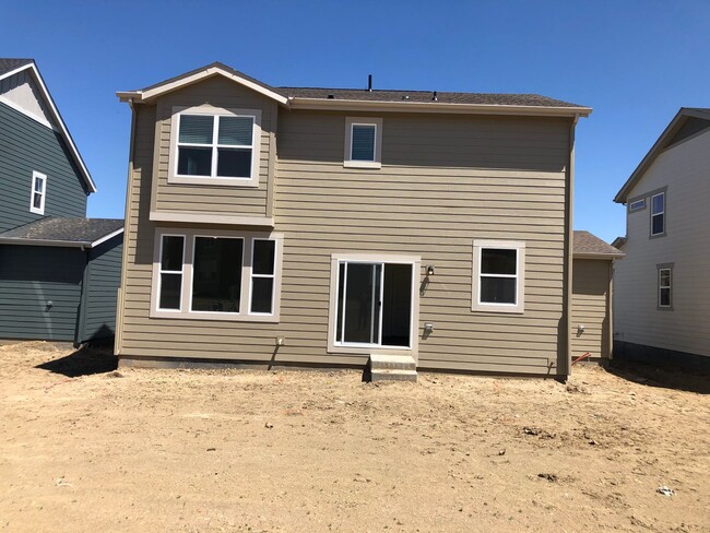 Building Photo - Beautiful Home in Frederick with Solar Pan...