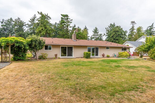 Building Photo - 3 Bed 2 Bath Home in Swantown Neighborhood