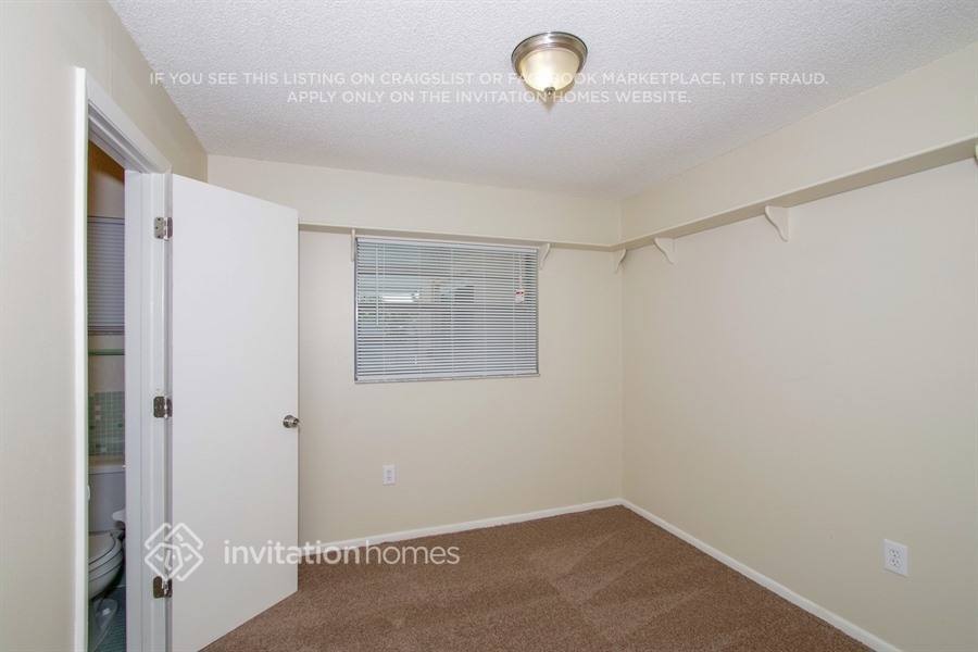 Building Photo - 718 Jordan Ave