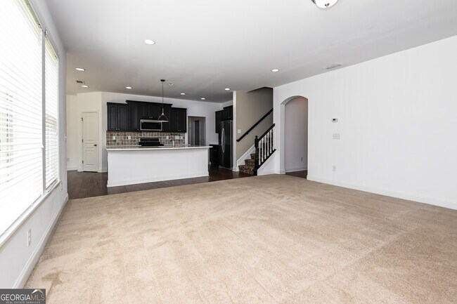 Building Photo - 2045 Birmingham Ct